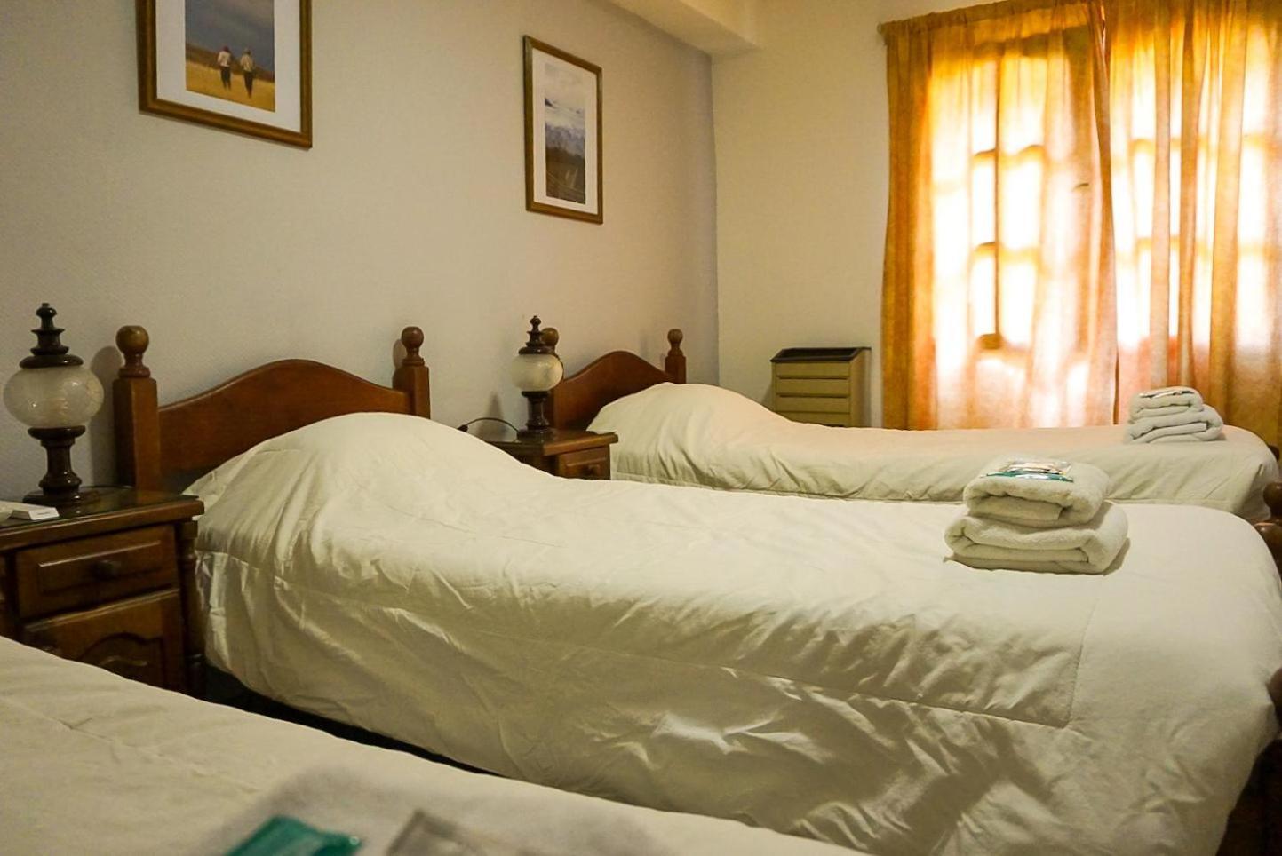 Apart Hotel Libertador El Calafate Exterior photo
